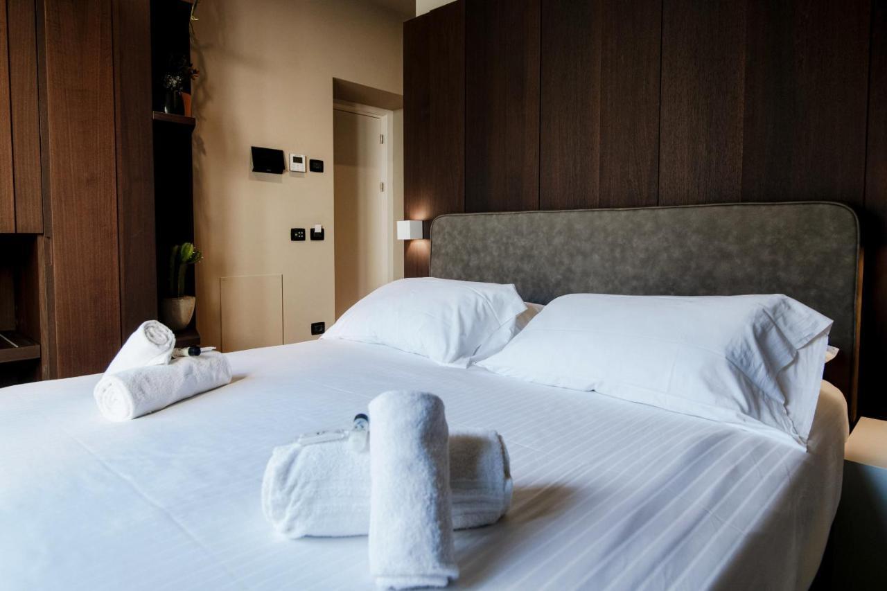 Ama 18 Rooms - The House Of Travelers- Como Exterior foto